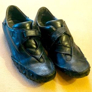 Mens Puma Velcro Shoes 